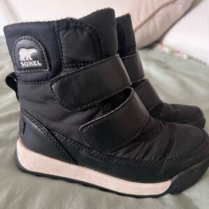 Toddler Boys Sorel Boots Size 9